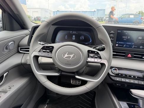 New 2026 Hyundai Elantra SEL Sport Premium FWD image 10