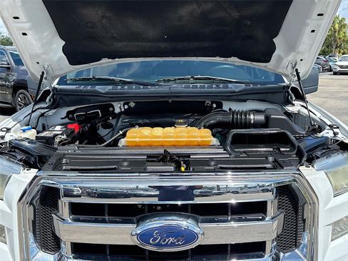 Used 2015 Ford F150 XLT RWD image 26
