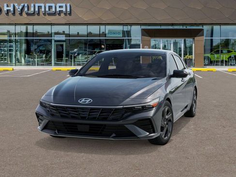 New 2026 Hyundai Elantra Sport image 7