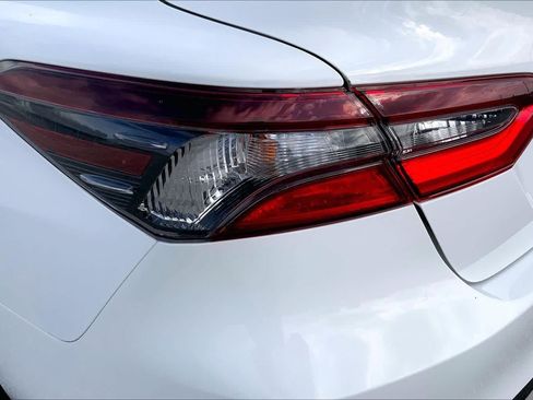 Used 2023 Toyota Camry LE FWD image 28