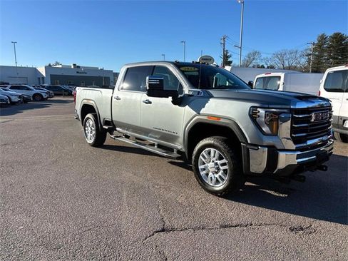 Used 2024 GMC Sierra 2500 SLT image 1