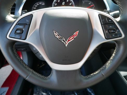 Used 2014 Chevrolet Corvette Stingray Convertible image 25