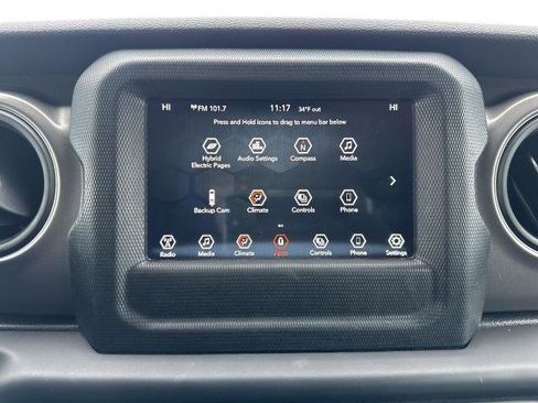 Used 2023 Jeep Wrangler Unlimited image 32