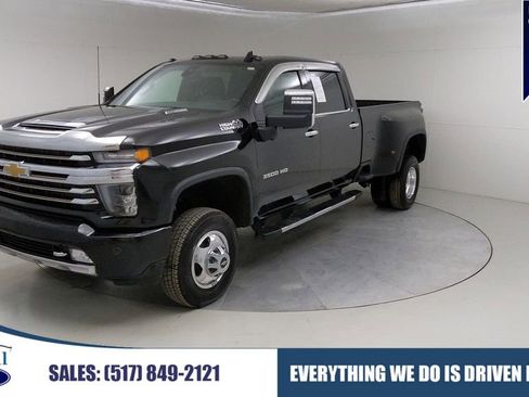 Used 2022 Chevrolet Silverado 3500 High Country image 1