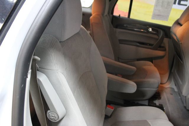 Used 2017 Buick Enclave Convenience FWD image 11