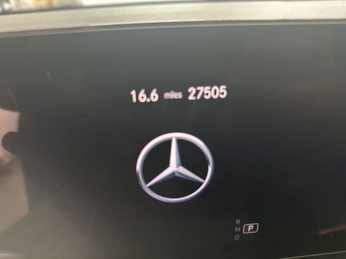 Used 2023 Mercedes-Benz GLB 250 GLB 250 image 10
