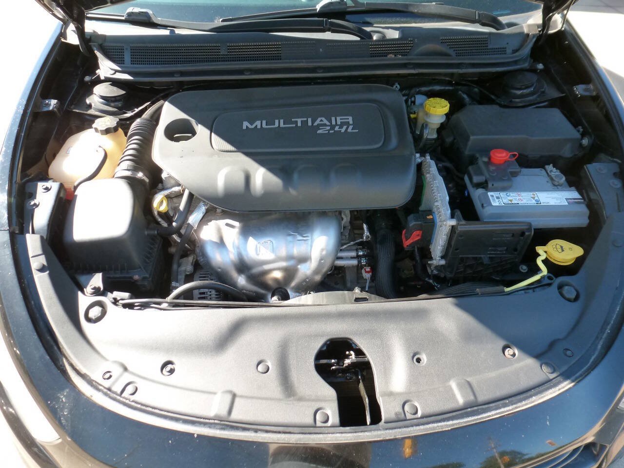Used 2016 Dodge Dart SXT FWD image 16