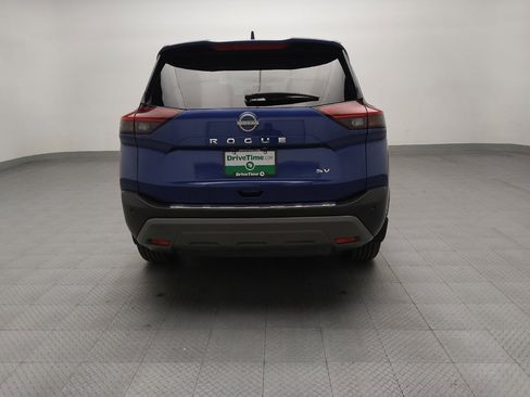 Used 2022 Nissan Rogue SV image 7