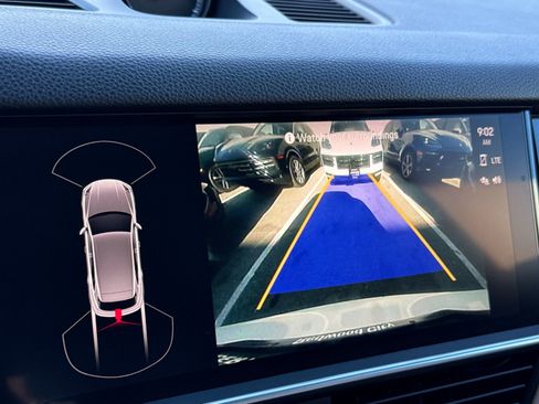 Certified 2023 Porsche Cayenne image 24