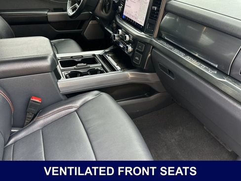 Used 2024 Ford F250 Lariat w/ Lariat Ultimate Package AWD/4WD image 19