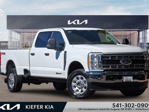 Used 2023 Ford F350 XLT w/ FX4 Off-Road Package AWD/4WD image 1