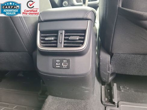 Used 2023 Subaru Outback Premium image 42