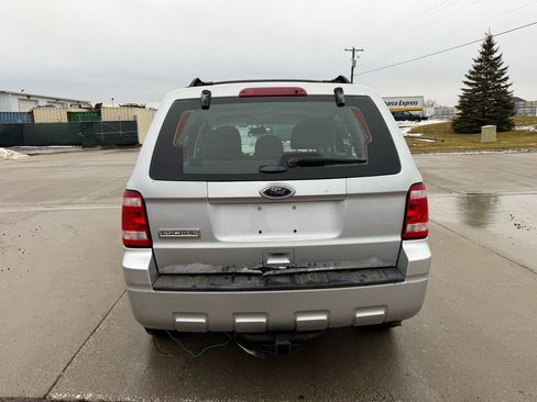 Used 2012 Ford Escape XLS image 6