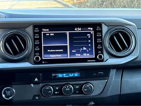 Used 2023 Toyota Tacoma TRD Off-Road image 7