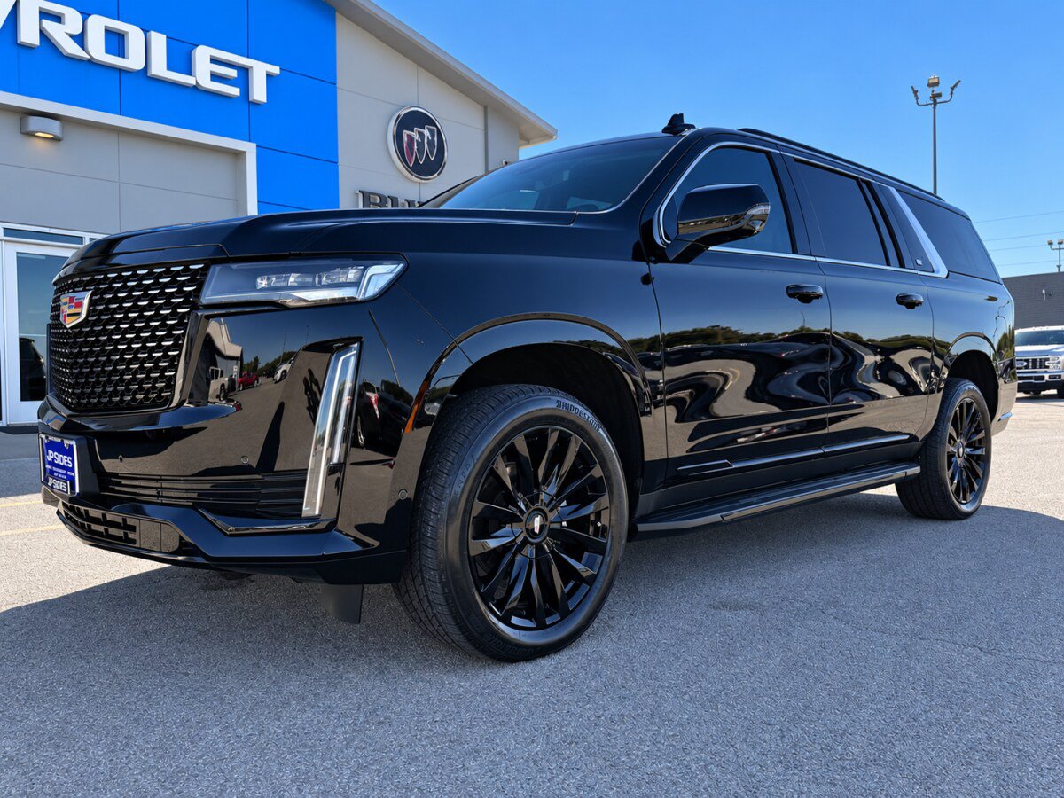 Used 2023 Cadillac Escalade ESV Premium Luxury AWD/4WD image 1