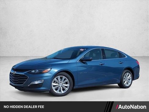 Used 2025 Chevrolet Malibu LT FWD image 1