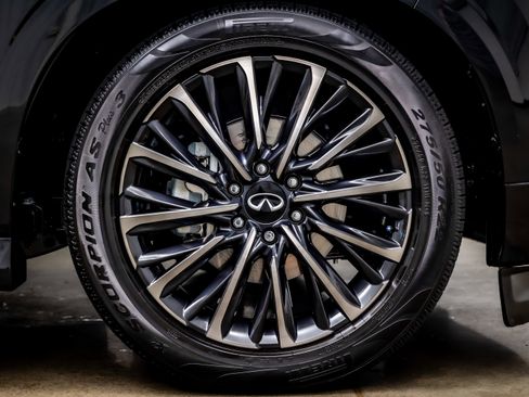 Used 2025 INFINITI QX80 Autograph w/ Autograph Exterior Package image 36