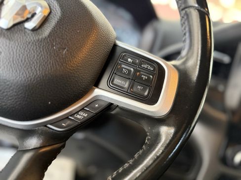 Used 2022 RAM 5500 Tradesman w/ Safety Group image 35