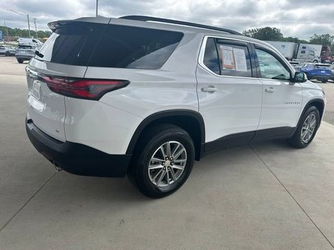 Used 2023 Chevrolet Traverse LT AWD/4WD image 7