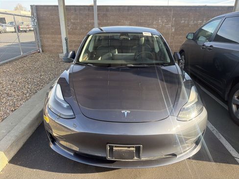 Used 2022 Tesla Model 3 Long Range image 2