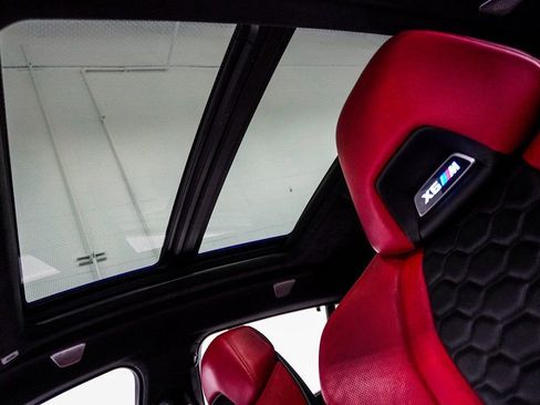 Used 2024 BMW X6 M Competition w/ Executive Package image 20