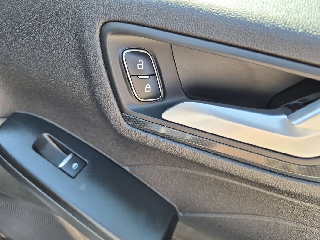 Used 2026 Ford Escape ST-Line FWD image 33