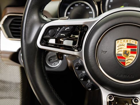 Used 2015 Porsche 918 Spyder AWD/4WD image 24