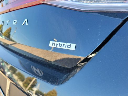 New 2026 Hyundai Elantra SEL FWD image 30