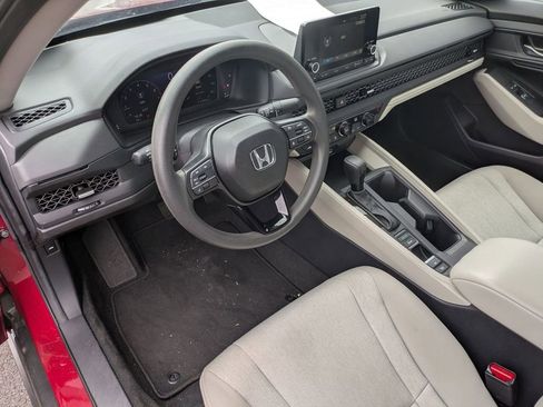 Used 2024 Honda Accord EX image 11