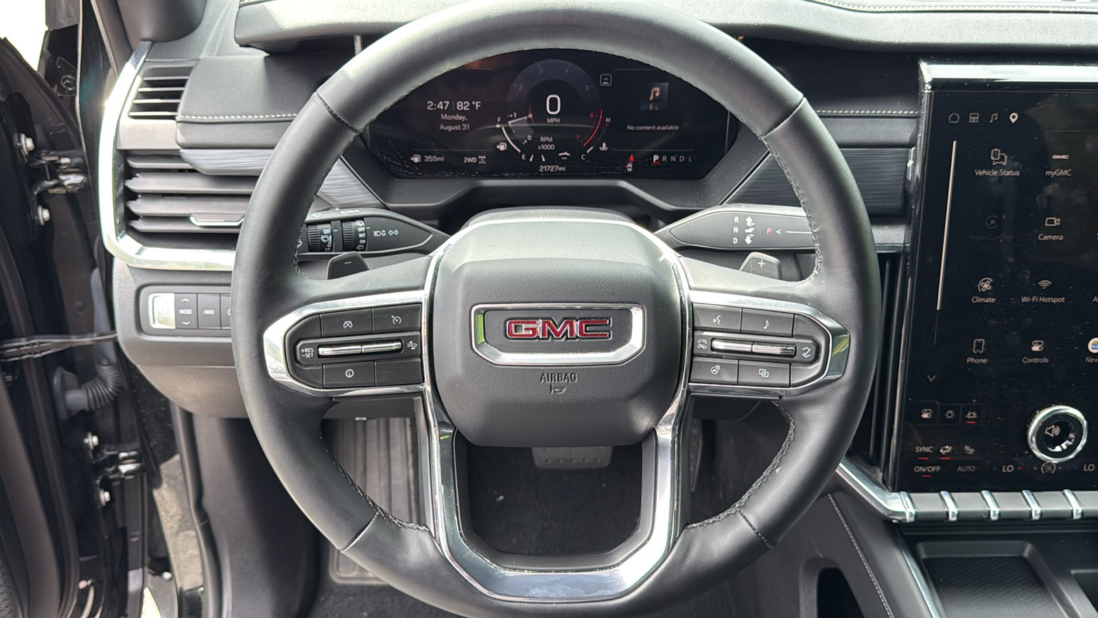 Certified 2026 GMC Acadia Elevation w/ Elevation Premium Package AWD/4WD image 15