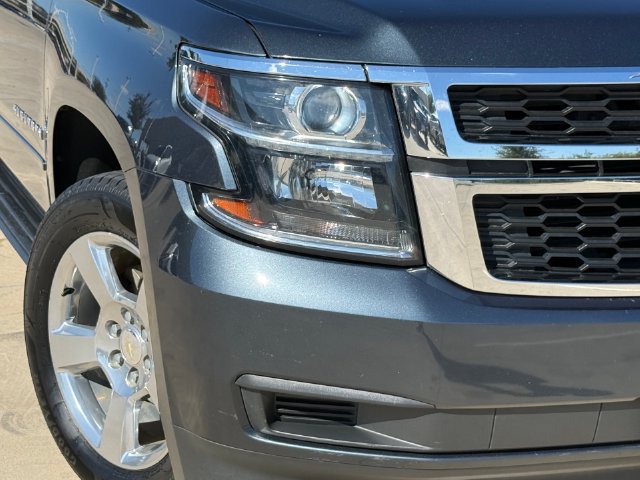 Used 2019 Chevrolet Suburban LS w/ All-Season Package RWD image 4