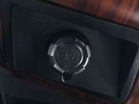 Used 2011 Ford F250 Lariat w/ Lariat Interior Pkg image 39