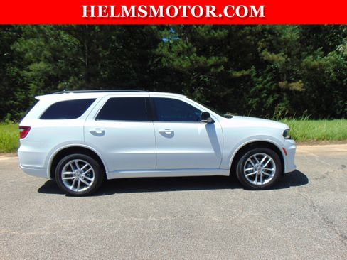 Certified 2023 Dodge Durango GT image 11