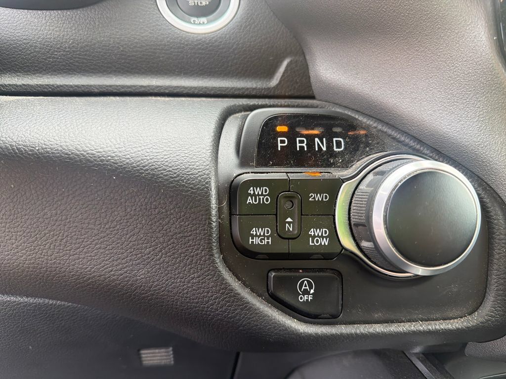 Used 2024 RAM 1500 Big Horn AWD/4WD image 20