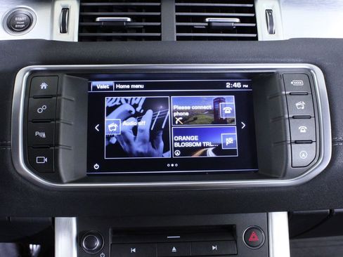 Used 2016 Land Rover Range Rover Evoque SE Premium image 21