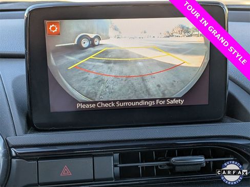 Used 2022 MAZDA MX-5 Miata RF Grand Touring image 16