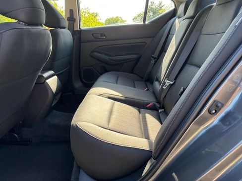 Used 2025 Nissan Altima 2.5 SV FWD image 21