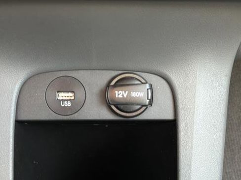 Used 2023 Hyundai Ioniq 5 Limited image 26