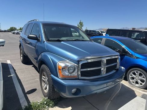 Used 2006 Dodge Durango SLT AWD/4WD image 2