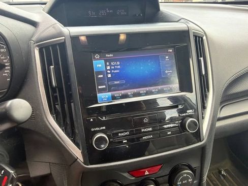Used 2021 Subaru Forester AWD/4WD image 7