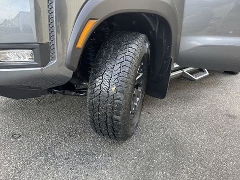 New 2026 Nissan Frontier PRO-4X AWD/4WD image 33