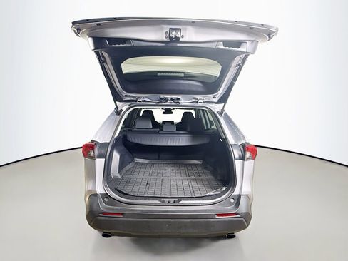 Certified 2022 Toyota RAV4 XLE image 23