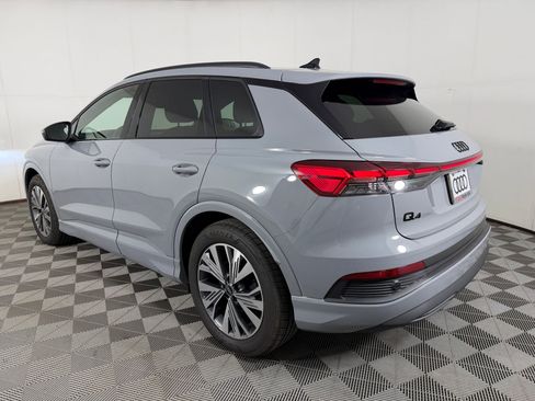 Used 2025 Audi Q4 e-tron Premium w/ Convenience Package RWD image 3