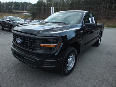 Used 2024 Ford F150 XL w/ Tow/Haul Package AWD/4WD image 7