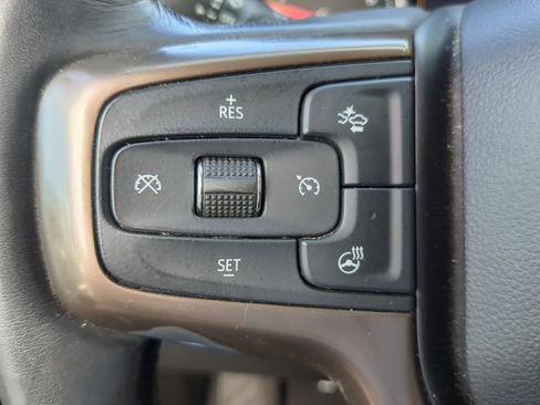 Used 2019 Chevrolet Silverado 1500 High Country w/ Technology Package AWD/4WD image 67