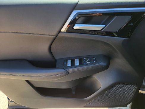 New 2026 Nissan Rogue SL AWD/4WD image 19