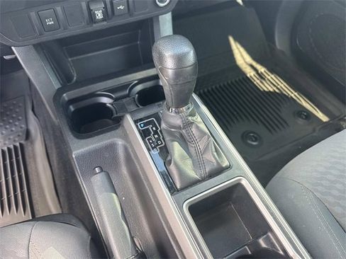 Used 2021 Toyota Tacoma SR5 image 24