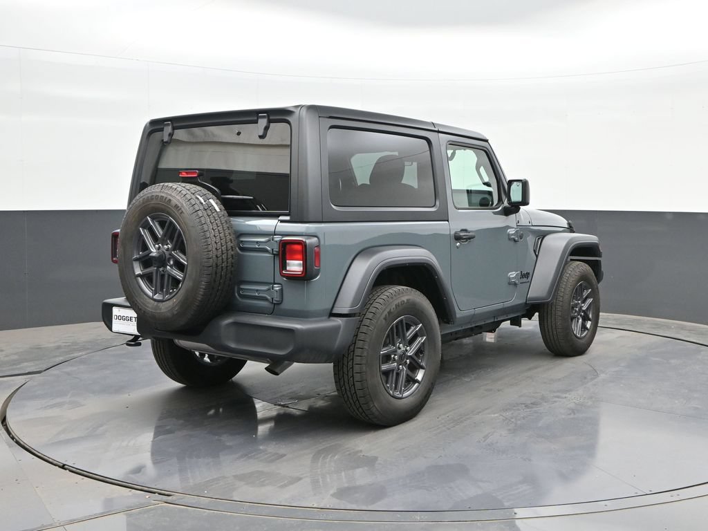 Used 2024 Jeep Wrangler Sport AWD/4WD image 11