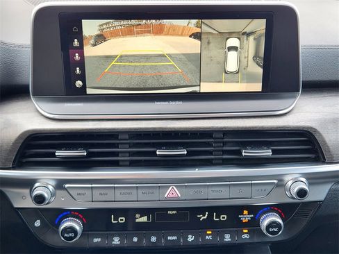 Used 2022 Kia Telluride SX w/ SX Prestige Package image 17