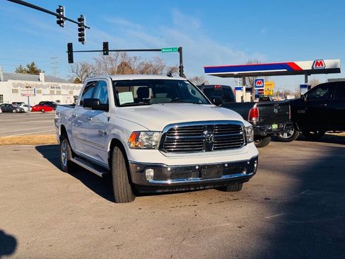 Used 2017 RAM 1500 Big Horn AWD/4WD image 5